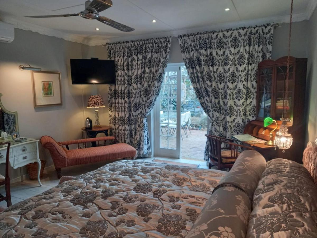Michael-Angelo Guest House Potchefstroom Kültér fotó